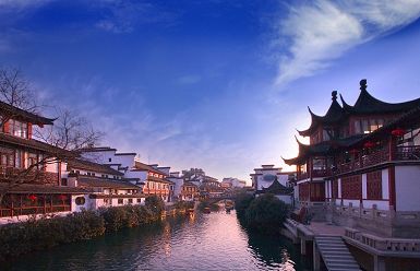 最新白领平均月薪排行